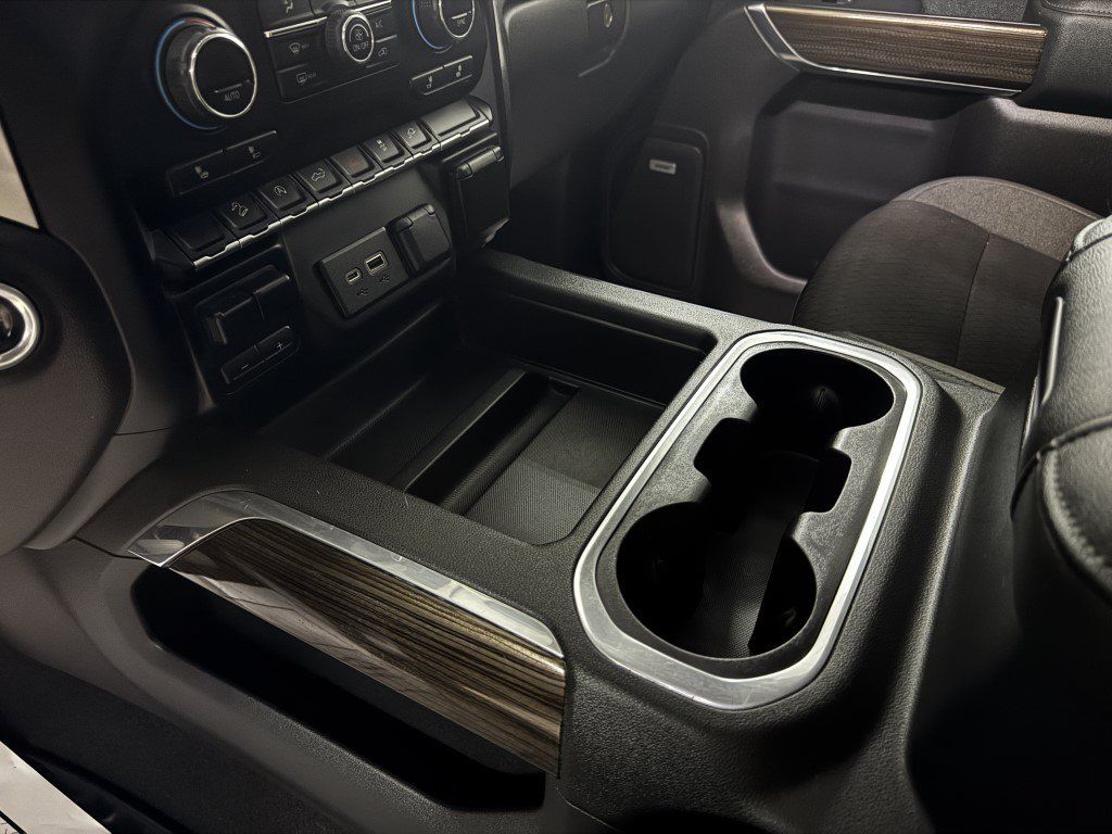 Used 2019 Chevrolet Silverado 1500 RST w/ All-Star Edition AWD/4WD image 27
