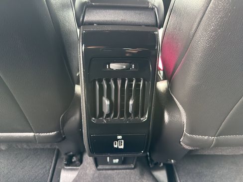 Used 2024 Jeep Compass Limited w/ Elite Group image 31