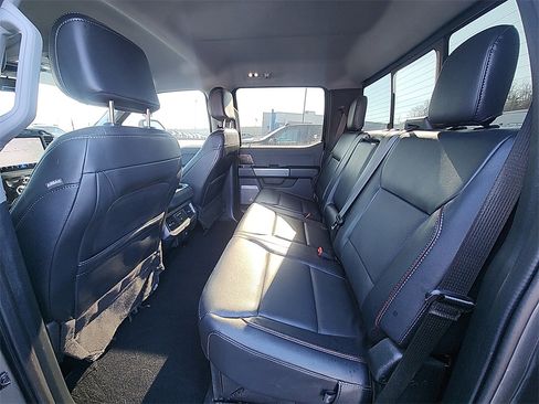 Used 2023 Ford F350 Lariat image 29