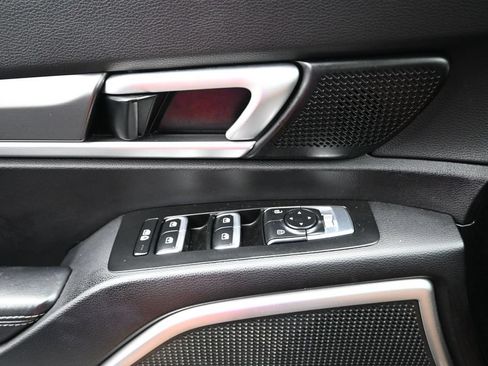 Used 2022 Kia Telluride S AWD/4WD image 16
