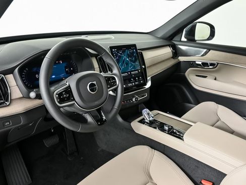 Used 2026 Volvo XC90 B6 Plus w/ Protection Package Premier image 5