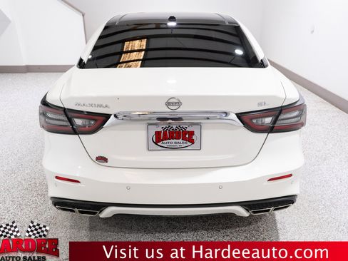 Used 2023 Nissan Maxima SL FWD image 4