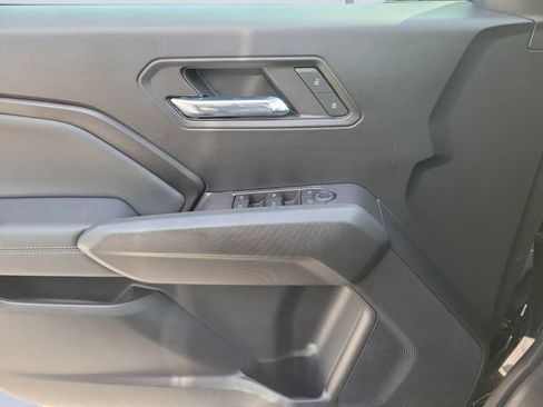 Used 2023 Chevrolet Colorado LT w/ LT Convenience Package II RWD image 25