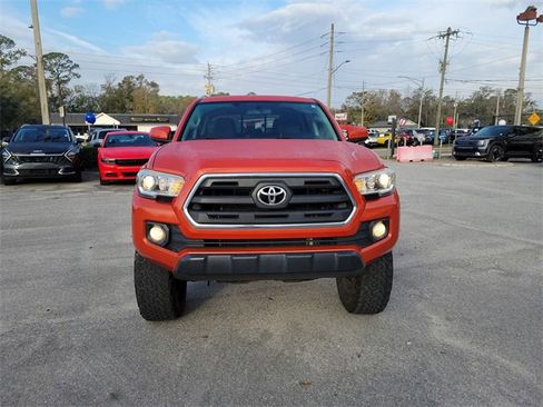 Used 2016 Toyota Tacoma SR5 image 5