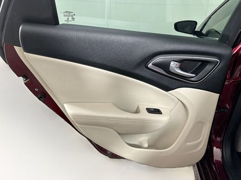 Used 2015 Chrysler 200 C w/ Navigation & Sound Group I image 26