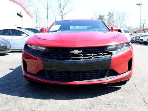 Used 2017 Chevrolet Camaro LT image 2