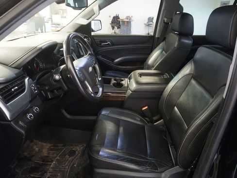 Used 2020 Chevrolet Tahoe LT image 18