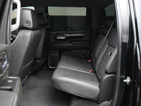 Used 2024 Chevrolet Silverado 2500 LTZ AWD/4WD image 25