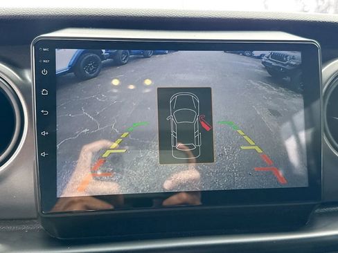 Used 2021 Jeep Wrangler Unlimited Sport image 15