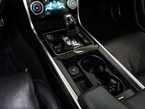 Used 2020 Jaguar XE S image 23