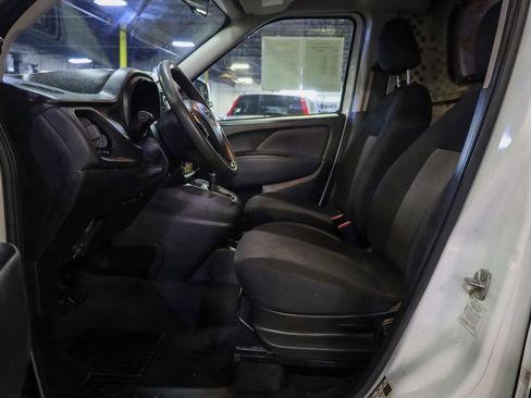 Used 2022 RAM ProMaster City Tradesman image 8