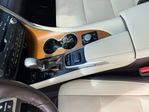 Used 2019 Lexus RX 350 AWD w/ Navigation Package image 26