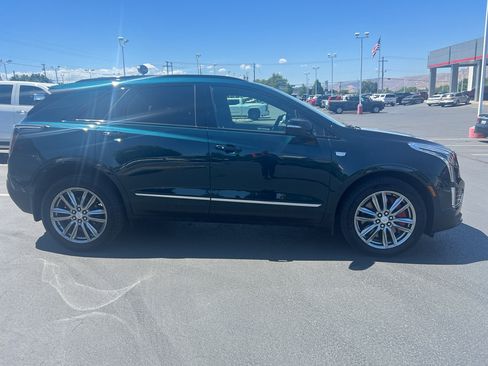 Used 2025 Cadillac XT5 Sportv w/ Technology Package AWD/4WD image 6