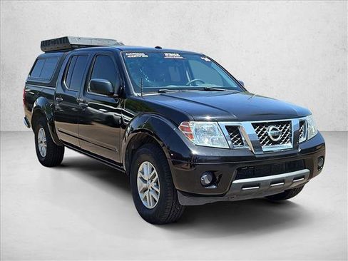 Used 2016 Nissan Frontier SV RWD image 3