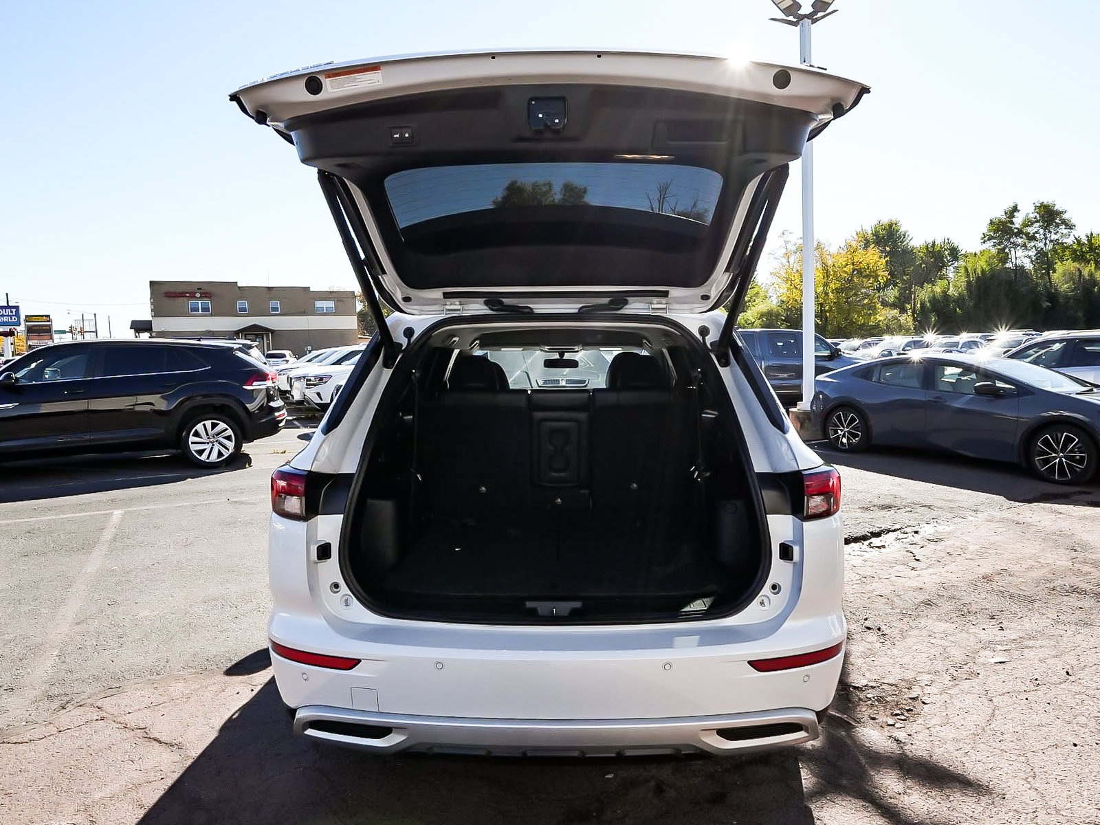 Used 2024 Mitsubishi Outlander SE AWD/4WD image 41