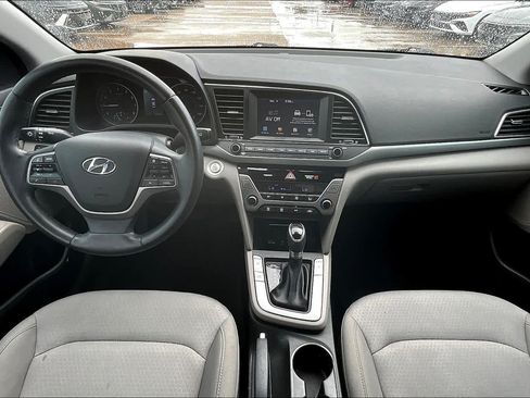 Used 2018 Hyundai Elantra Value Edition FWD image 15