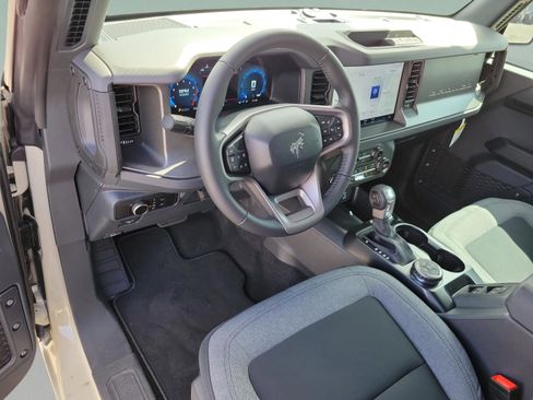 New 2025 Ford Bronco Big Bend image 16