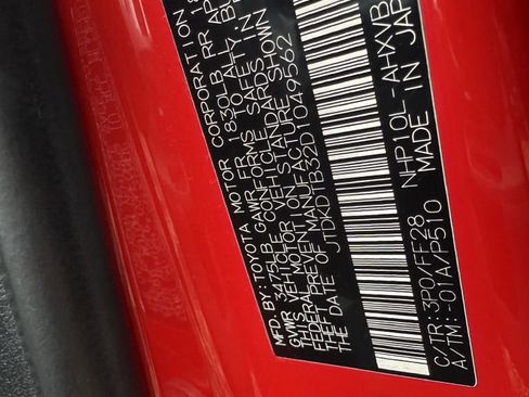 Used 2013 Toyota Prius C Two image 4