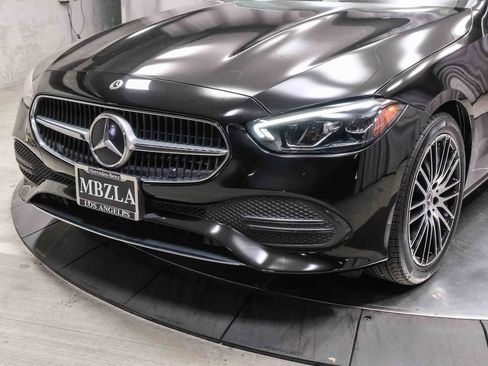 Used 2022 Mercedes-Benz C 300 Sedan image 11