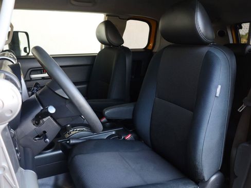 Used 2007 Toyota FJ Cruiser 4WD image 15