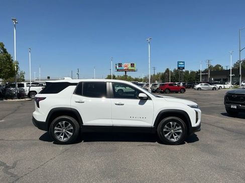 New 2026 Chevrolet Equinox LT AWD/4WD image 2
