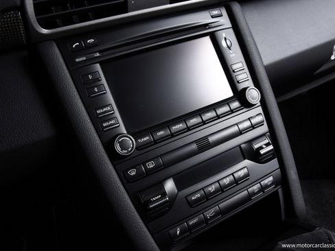 Used 2011 Porsche 911 GT3 RS image 40