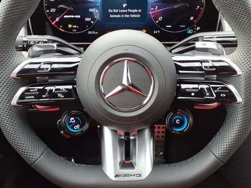 New 2026 Mercedes-Benz GLC 43 AMG 4MATIC image 8