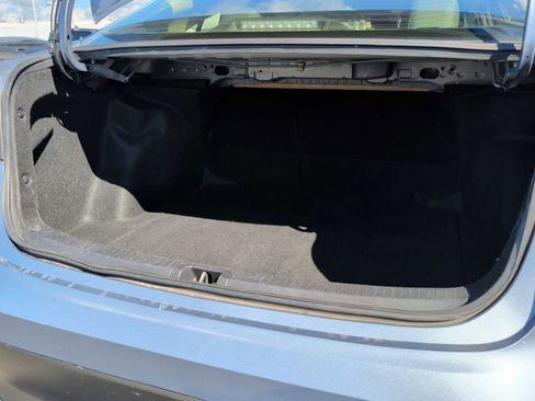 Used 2023 Toyota Corolla LE image 18