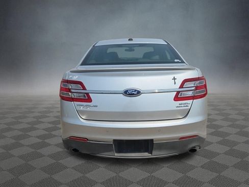 Used 2013 Ford Taurus SEL FWD image 3
