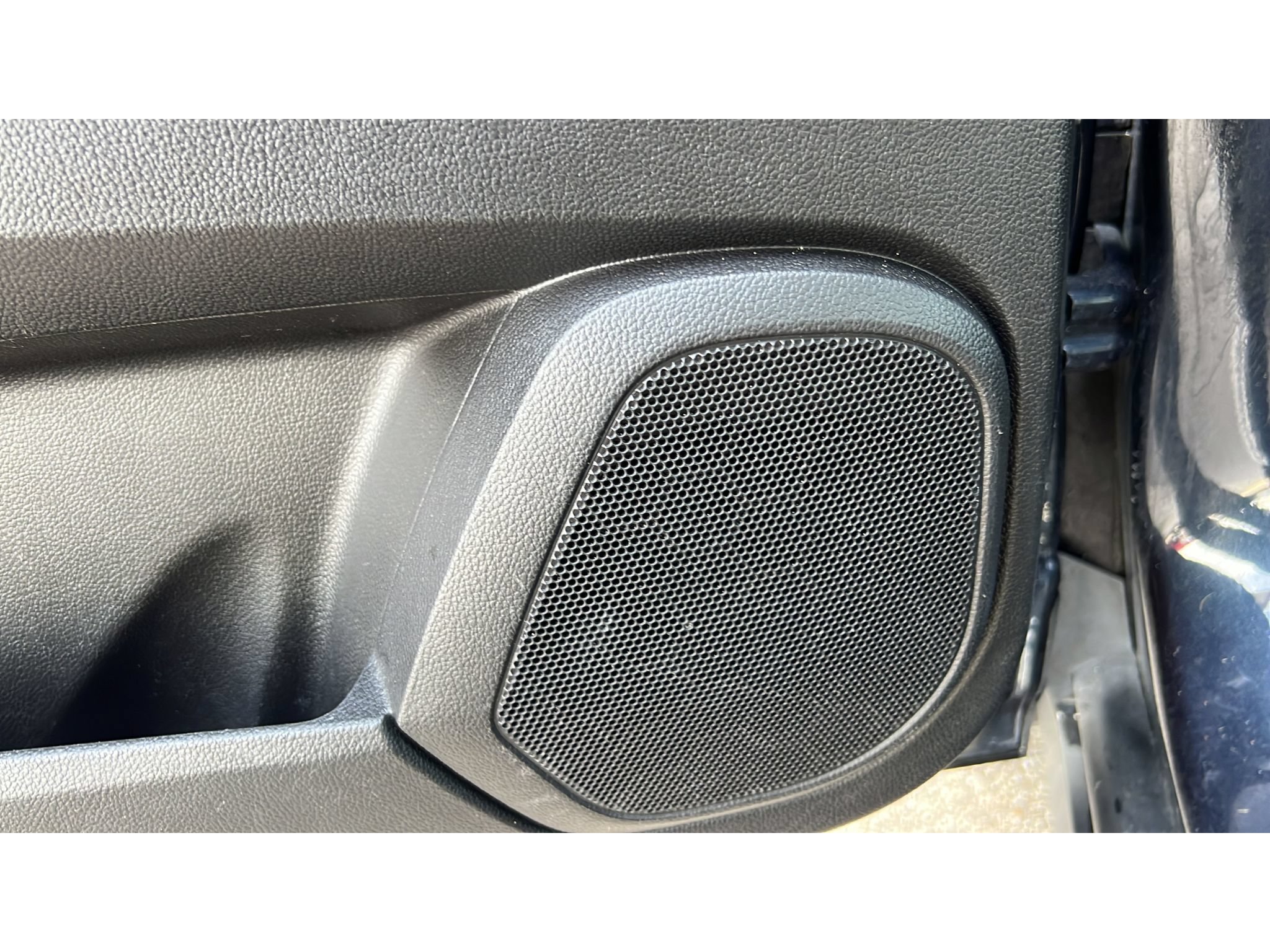 Used 2015 Cadillac SRX Premium AWD/4WD image 27