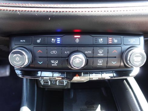 Used 2024 Dodge Durango R/T w/ Blacktop Package AWD/4WD image 49