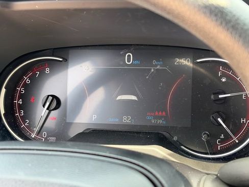 Used 2025 Toyota RAV4 LE AWD/4WD image 25