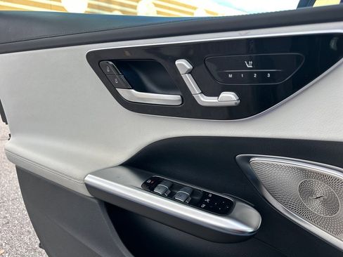 Used 2022 Mercedes-Benz C 300 Sedan image 25