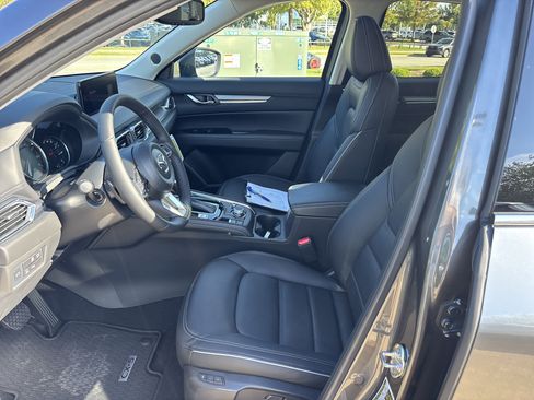 New 2025 MAZDA CX-5 AWD 2.5 S w/ Premium Plus Pkg image 15