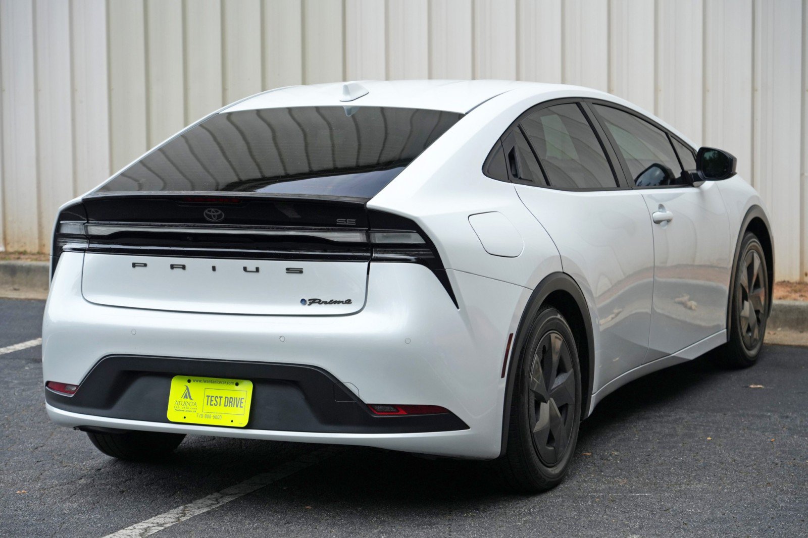 Used 2024 Toyota Prius Prime FWD image 50