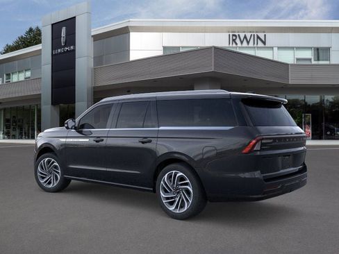 New 2026 Lincoln Navigator L Reserve image 4