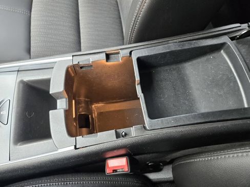 Used 2014 Chevrolet Impala LT w/ Convenience Package image 13