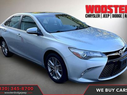 Used 2016 Toyota Camry SE w/ Moonroof Package