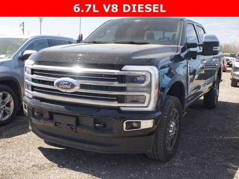 Used 2025 Ford F250 Platinum w/ Platinum Plus Package image 1