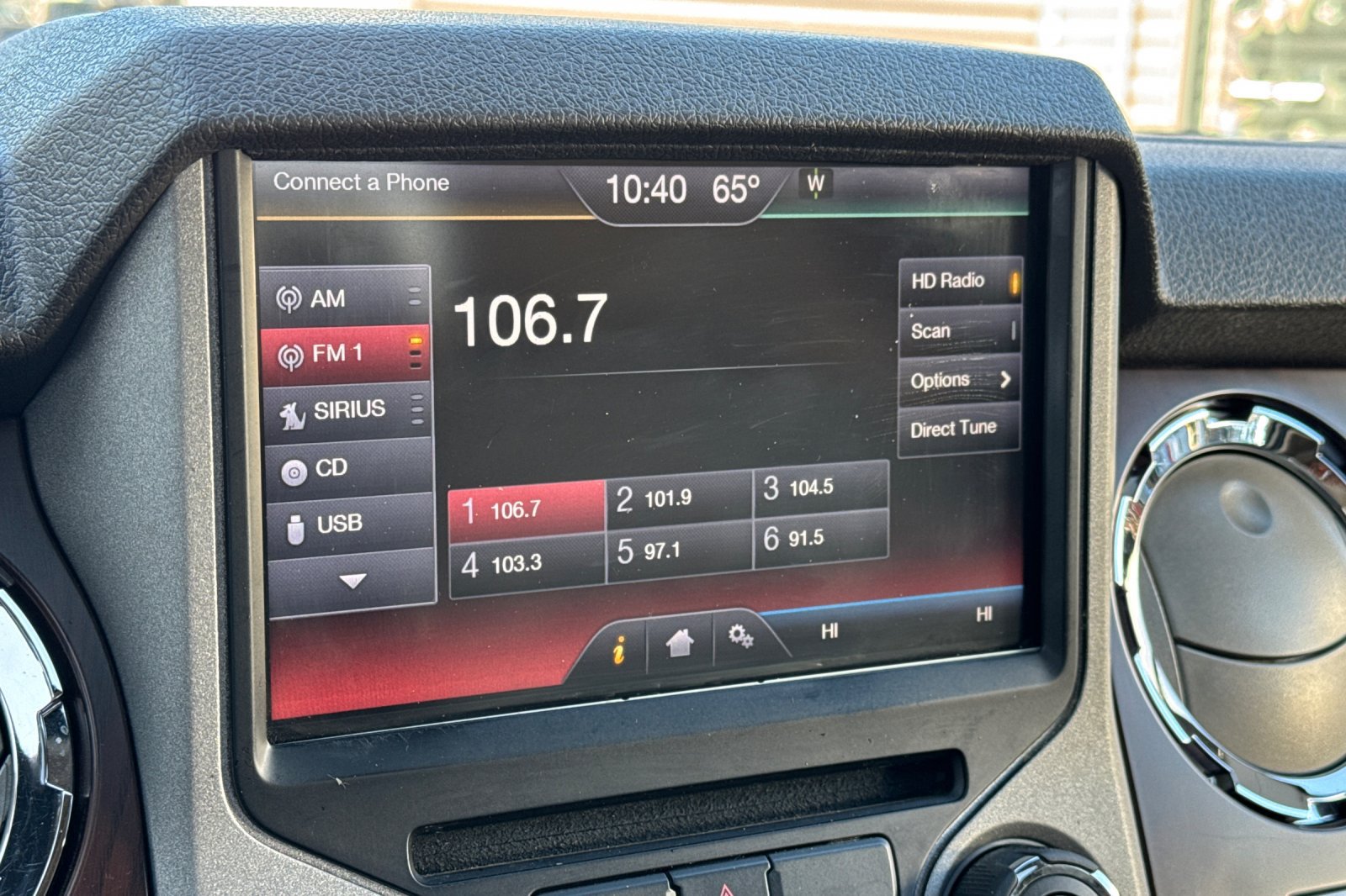 Used 2014 Ford F350 Lariat w/ Lariat Ultimate Package AWD/4WD image 17