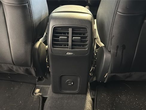 Used 2022 Ford Escape SEL image 25