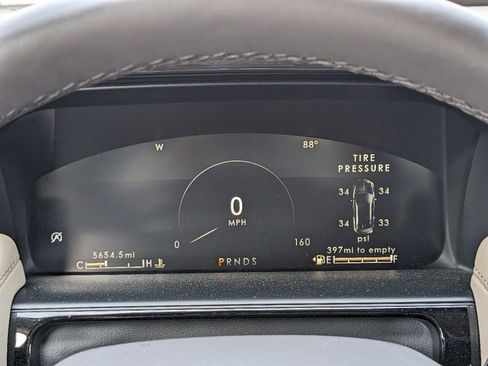 Certified 2023 Lincoln Nautilus Reserve w/ Equipment Group 202A image 30