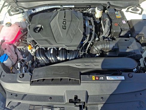 Certified 2025 Kia K5 GT-Line image 28