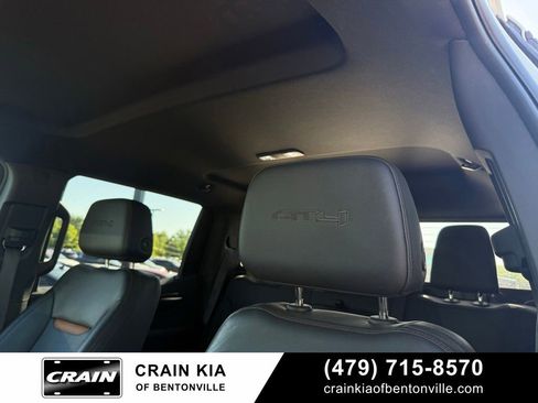 Used 2024 GMC Sierra 1500 AT4 w/ AT4 Premium Package AWD/4WD image 19