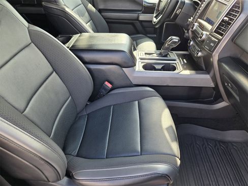 Used 2018 Ford F150 Raptor w/ Equipment Group 802A Luxury image 13