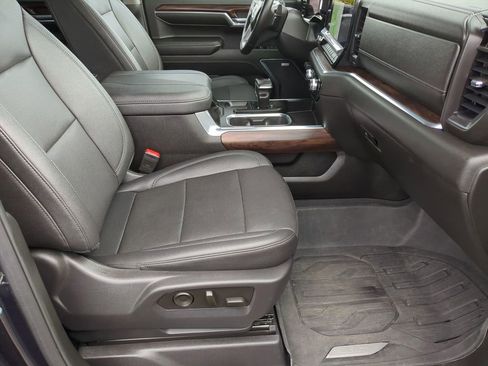 Used 2023 GMC Sierra 1500 SLT w/ SLT Premium Package AWD/4WD image 22