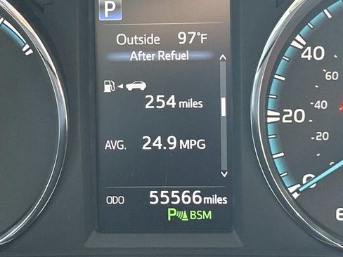 Used 2017 Toyota RAV4 Limited w/ Advanced Technology Package AWD/4WD image 40