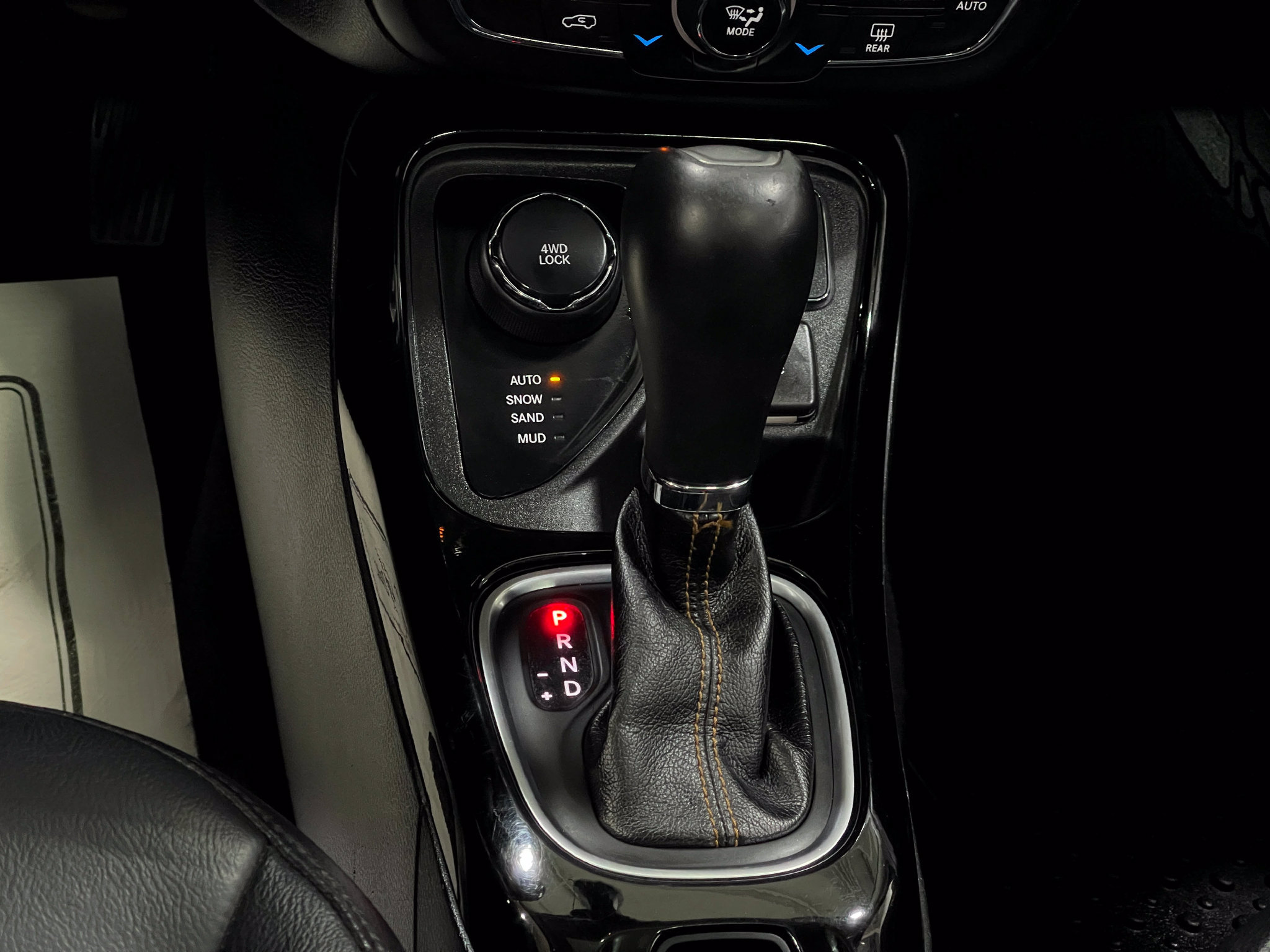Used 2019 Jeep Compass Limited AWD/4WD image 29