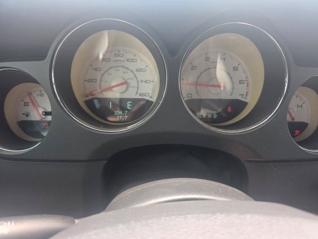 Used 2013 Dodge Challenger R/T RWD image 12