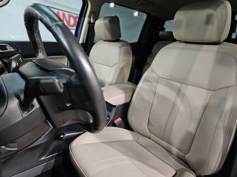 Used 2019 Ford Ranger Lariat w/ Equipment Group 501A Mid image 24